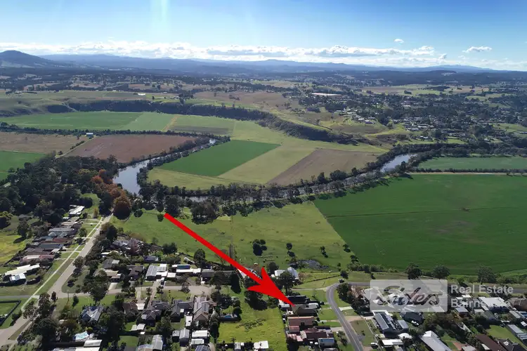 Second view of Homely house listing, 4 Doherty Street, Bairnsdale VIC 3875