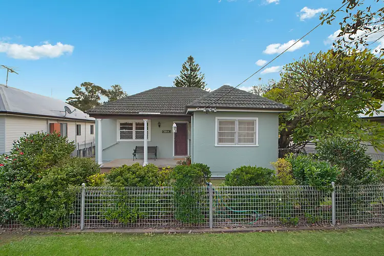 52 Fletcher Street, Wallsend NSW 2287