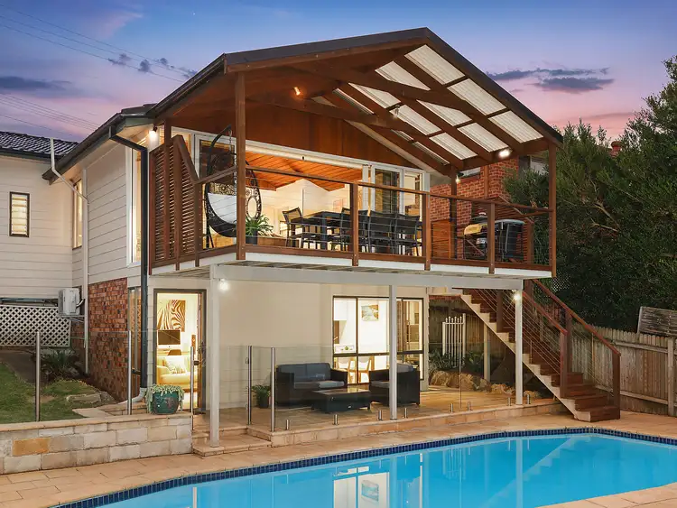20 Allwood Crescent, Lugarno NSW 2210