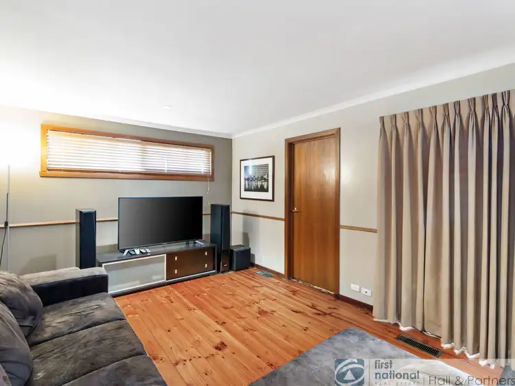 Fifth view of Homely house listing, 16 Armiston Court, Endeavour Hills VIC 3802