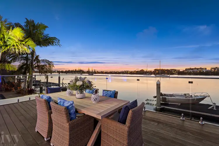 22 Excalibur Court, Sovereign Islands QLD 4216
