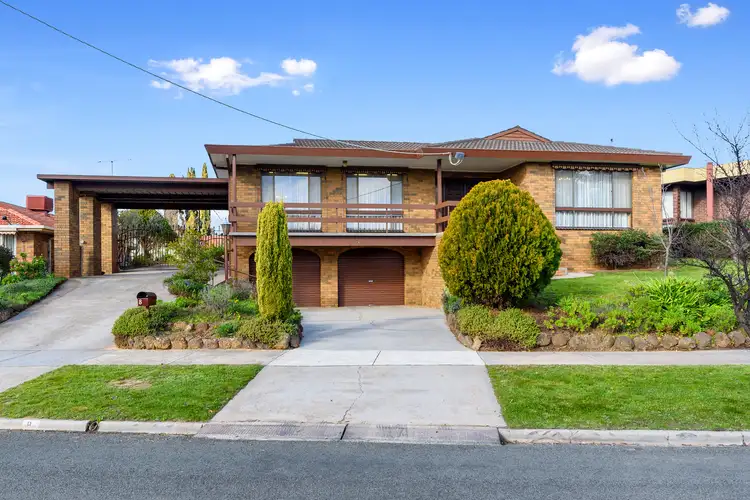 8 Timbertop Drive, Kennington VIC 3550