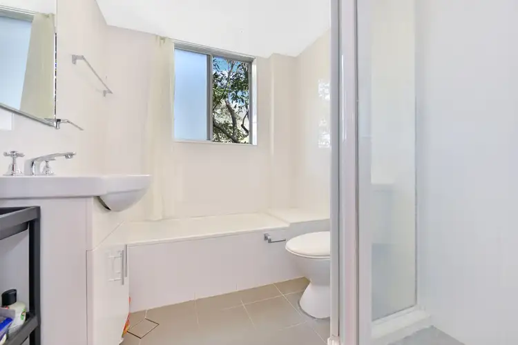 Fourth view of Homely unit listing, 13A/31 Quirk Road, Manly Vale NSW 2093