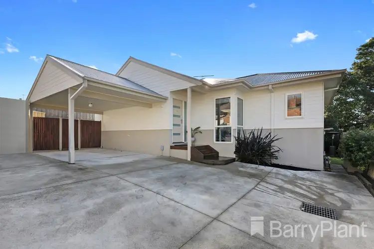 Main view of Homely townhouse listing, 2/26 Roslyn Road, Belmont VIC 3216
