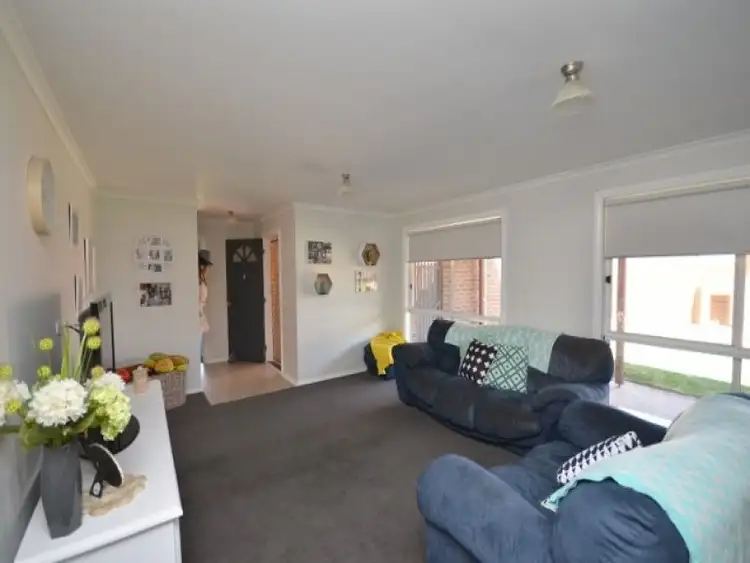 Second view of Homely house listing, 11 Gwyder Court, Echuca VIC 3564