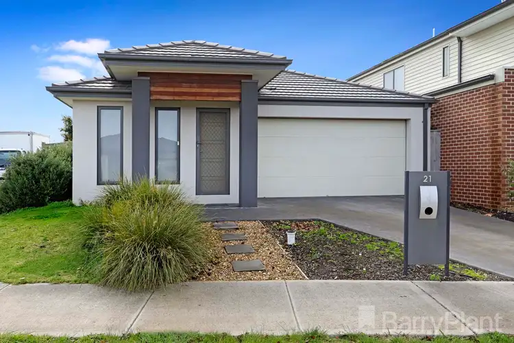 21 Lucy Crescent, Greenvale VIC 3059