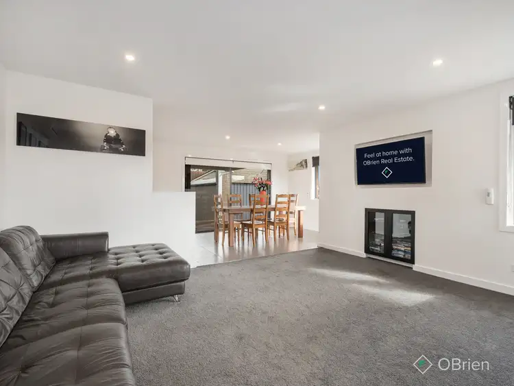 Third view of Homely house listing, 6 Chaucer Avenue, Frankston VIC 3199