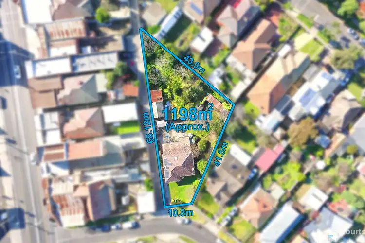 18 Kinkora Road, Reservoir VIC 3073