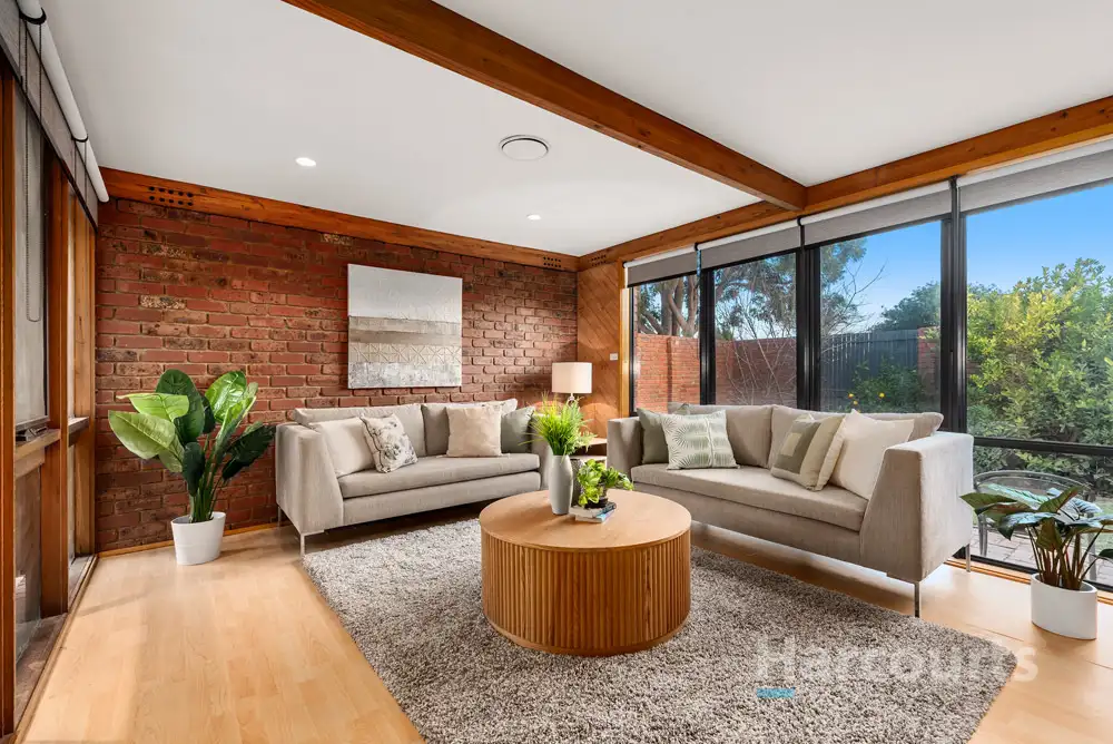 Main view of Homely house listing, 10 Tanderra Crescent, Wantirna VIC 3152