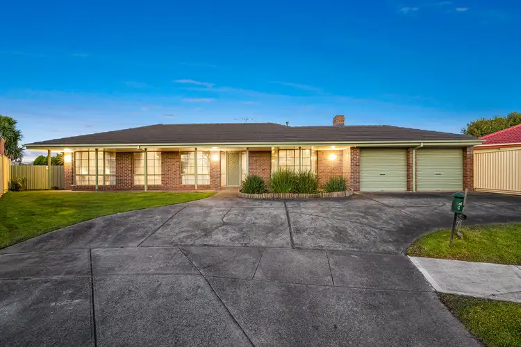 4 Susan Close, Narre Warren VIC 3805