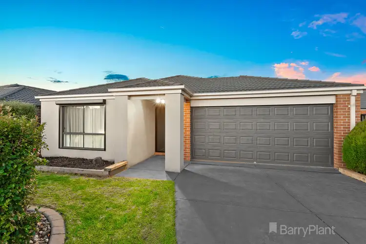 13 Cloverbank Drive, Cranbourne East VIC 3977