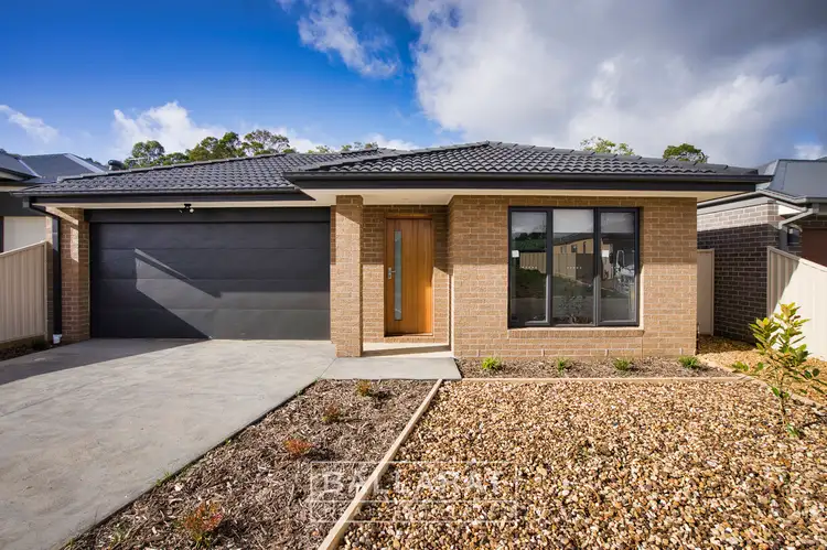 Main view of Homely house listing, 11 Fairy Wren Circuit, Mount Clear VIC 3350