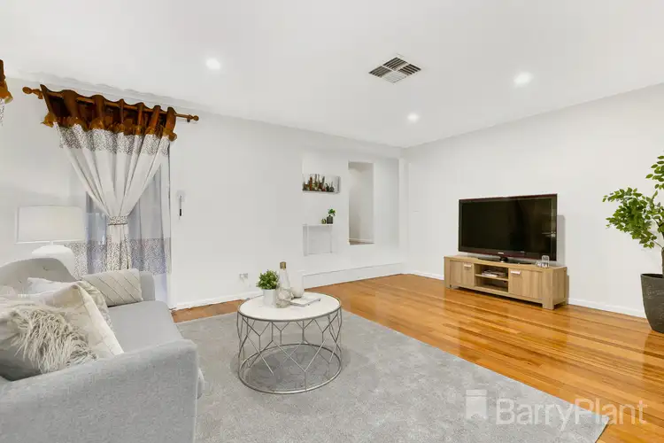Fourth view of Homely house listing, 3 Corrigan Place, Mill Park VIC 3082