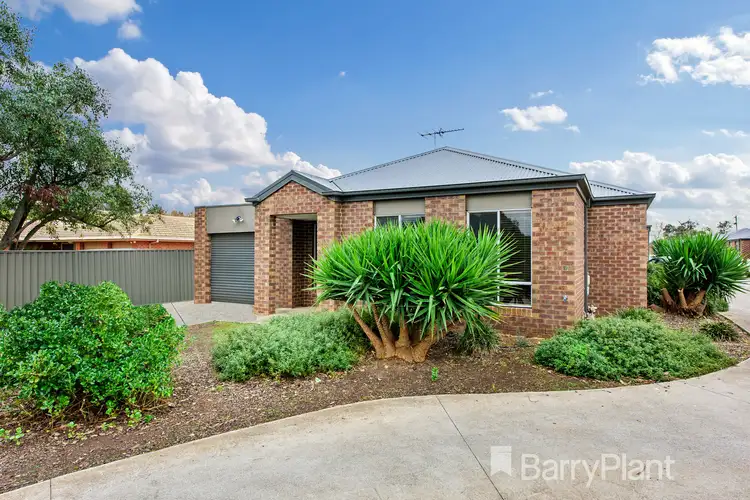 12/20 Somerton Court, Darley VIC 3340