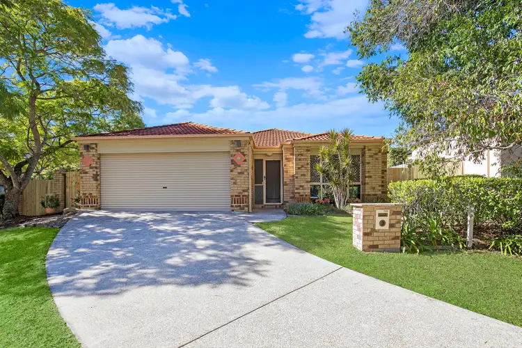 1 Bond Place, Carindale QLD 4152