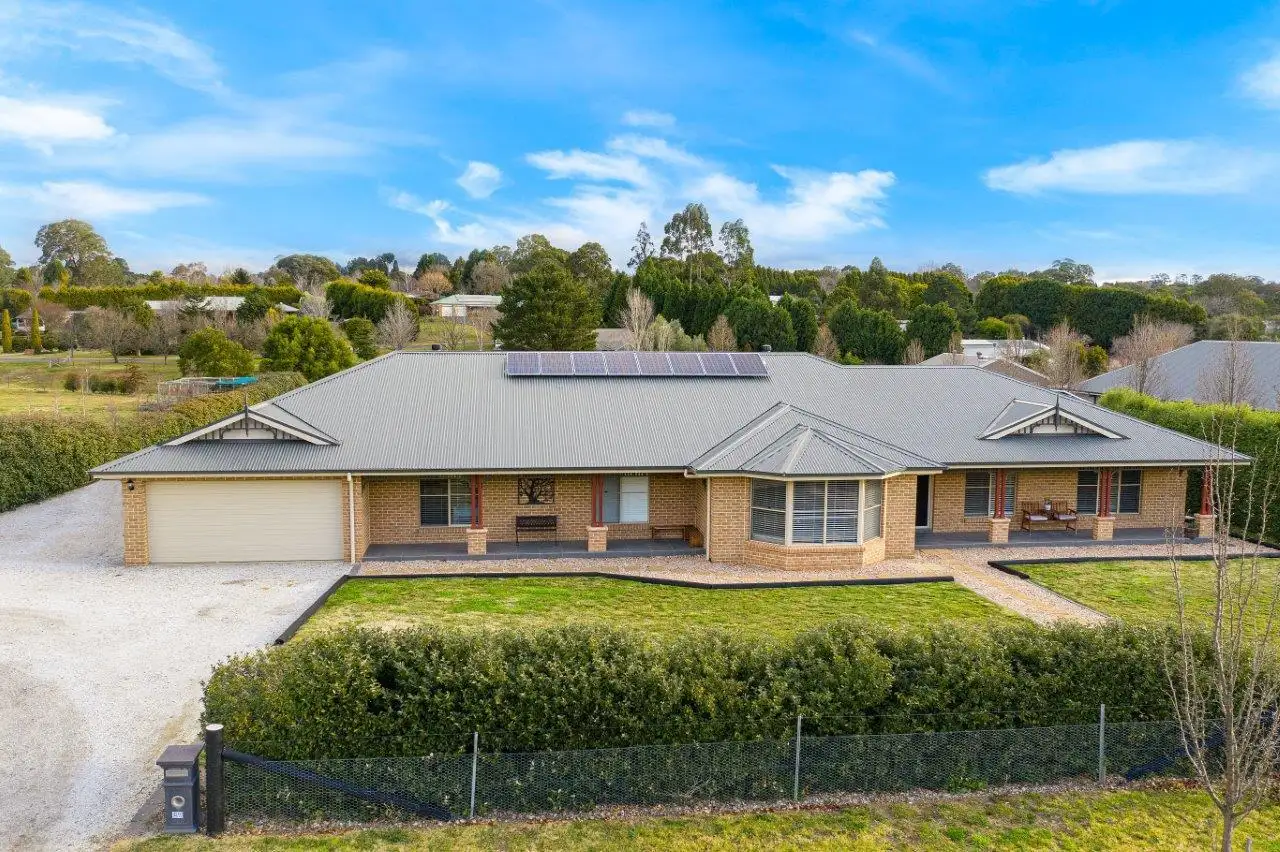 Main view of Homely house listing, 27 Windsor Crescent, Moss Vale NSW 2577