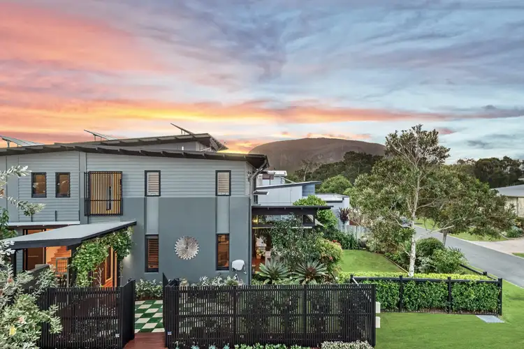 28 Boardrider Crescent, Mount Coolum QLD 4573