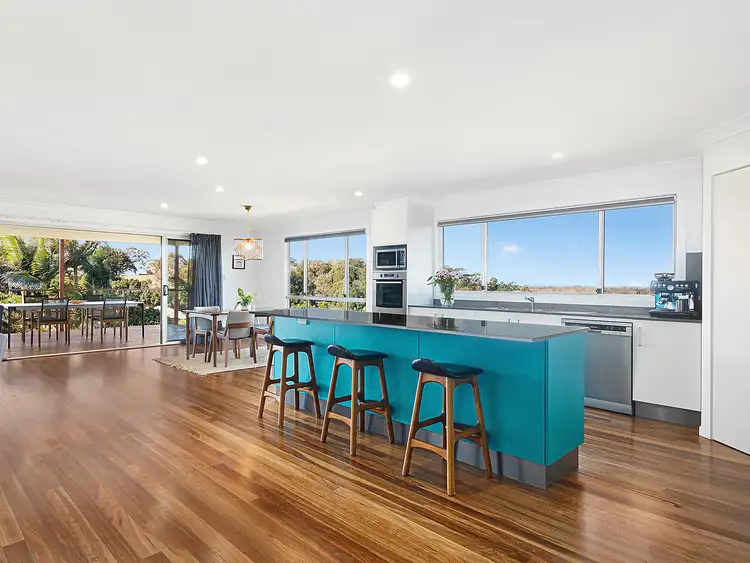 9 Chilcott Circuit, Cumbalum NSW 2478