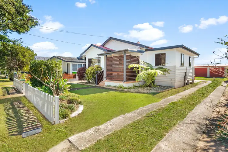 17 Twentieth Avenue, Brighton QLD 4017