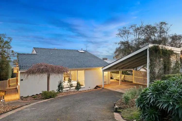 10 Bellevue Cres, Mount Eliza VIC 3930