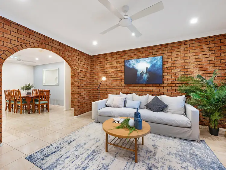 Main view of Homely house listing, 27 Warburton Street, Chifley NSW 2036