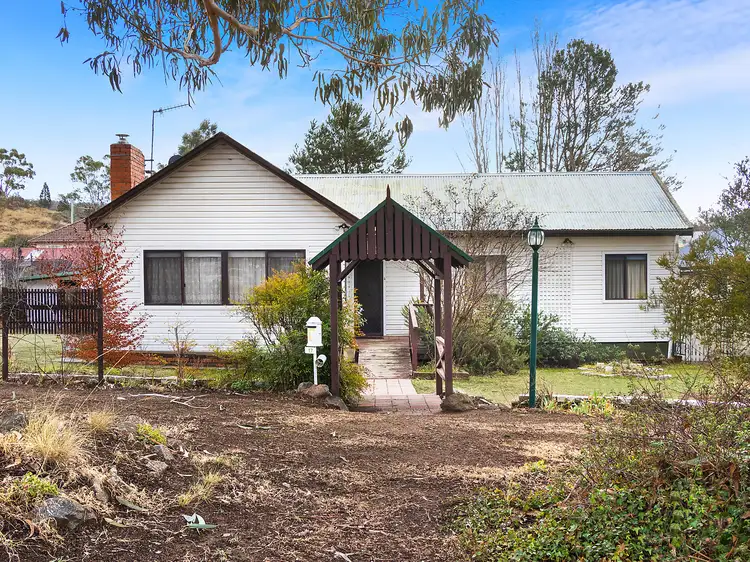 17 Tumut Street, Cooma NSW 2630