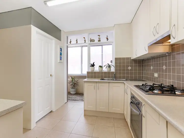 Third view of Homely apartment listing, 6/7 Cowper Street, Randwick NSW 2031