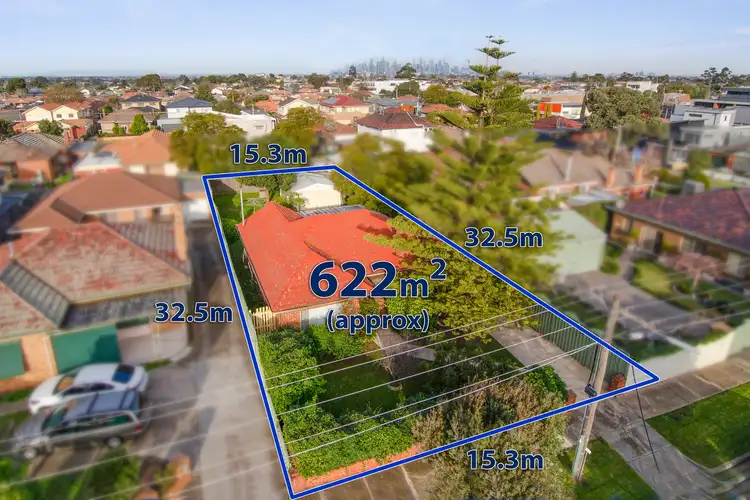 2 Ronald Street, Essendon North VIC 3041