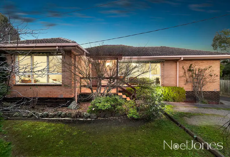 8 Holland Road, Ringwood East VIC 3135