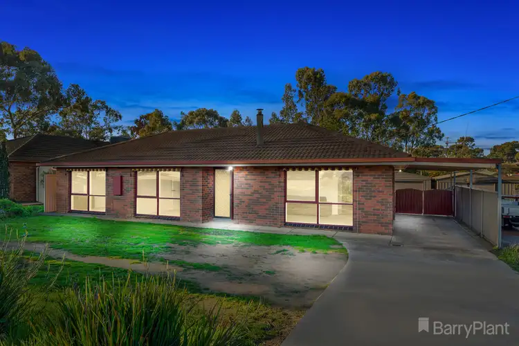 124 Olympic Parade, Kangaroo Flat VIC 3555