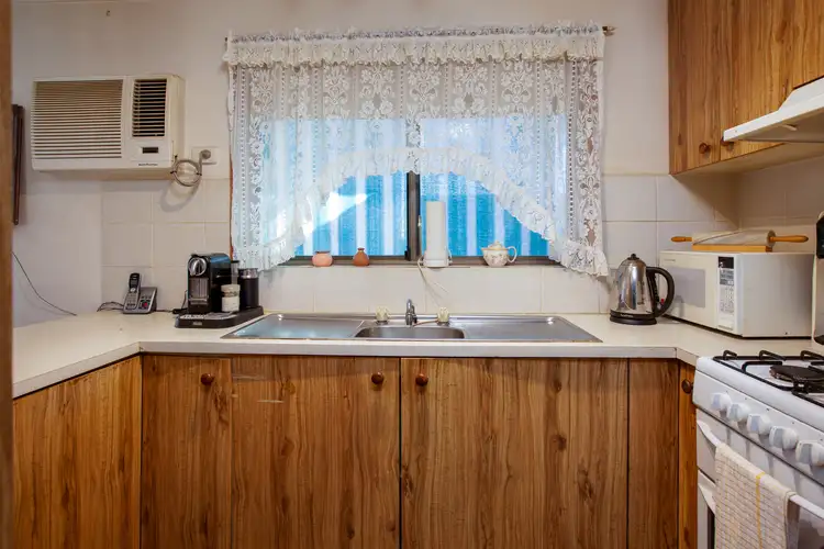 Fourth view of Homely unit listing, 2/11 Wodonga Street, Wodonga VIC 3690