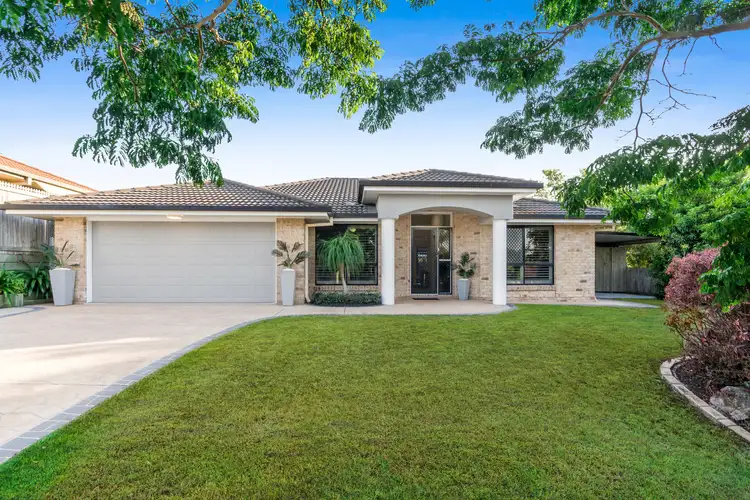 16 Pandorea Street, Wynnum West QLD 4178