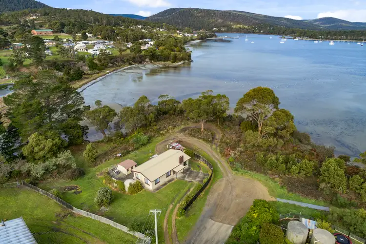 27 Peace Street, Nubeena TAS 7184