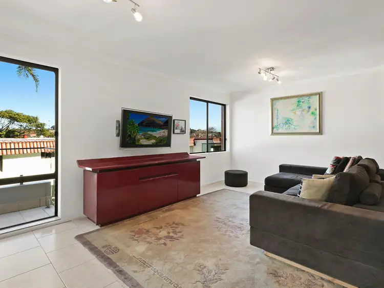Third view of Homely house listing, 3/24 Mount Street, Coogee NSW 2034
