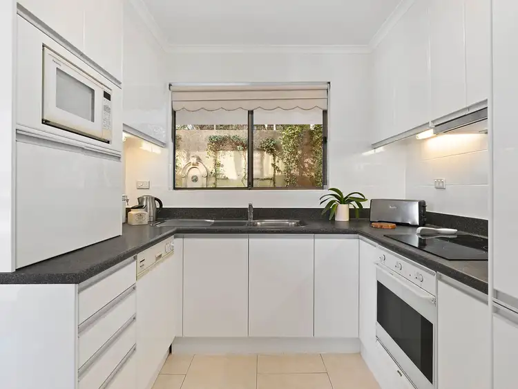 Fifth view of Homely house listing, 3/24 Mount Street, Coogee NSW 2034