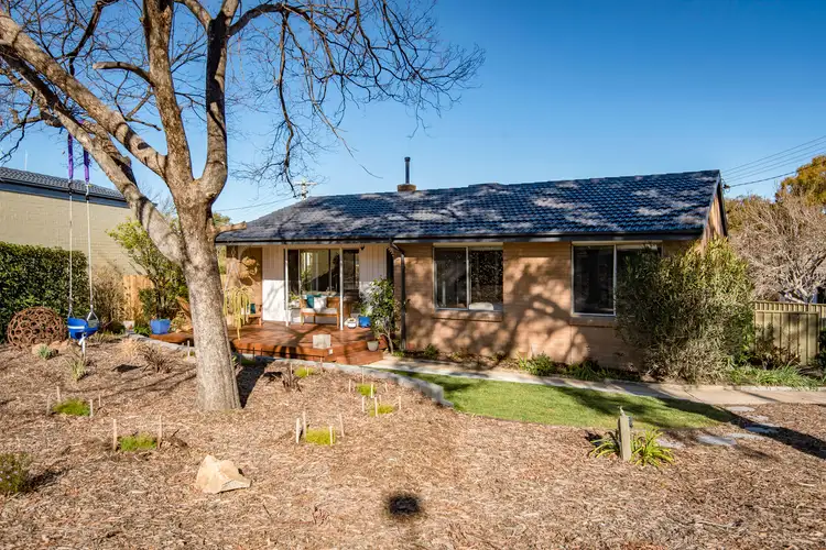 4 Roberts Street, Macquarie ACT 2614