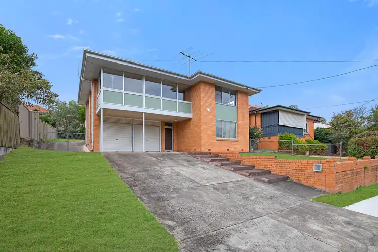 29 Joachim Street, Holland Park West QLD 4121