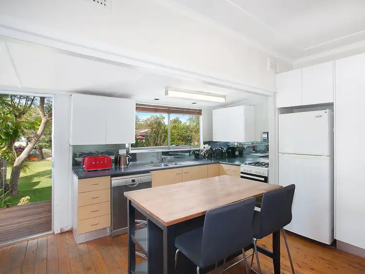 210 Burge Road, Woy Woy NSW 2256