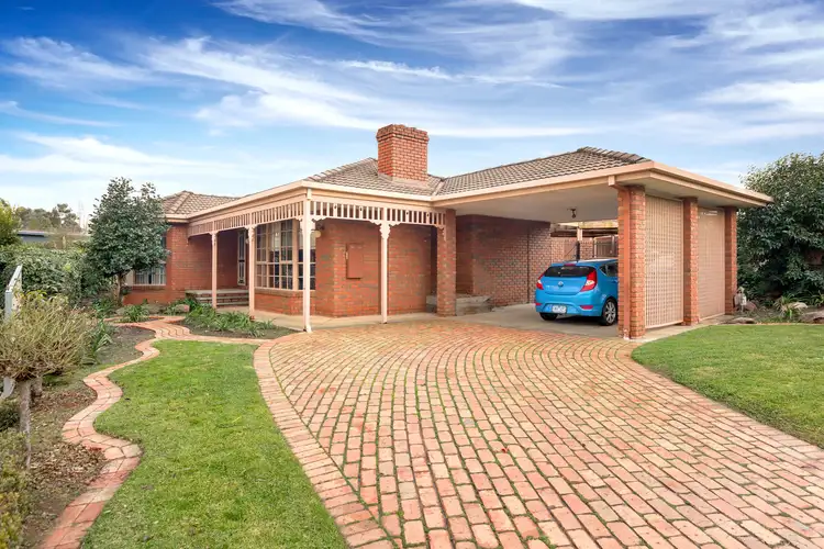 Main view of Homely house listing, 4 Camola Court, Wodonga VIC 3690