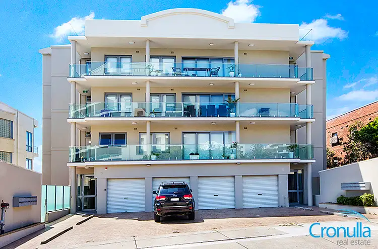 Second view of Homely apartment listing, 2/6-8 McDonald Street, Cronulla NSW 2230