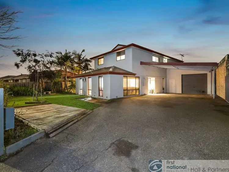 62 Green Valley Crescent, Hampton Park VIC 3976