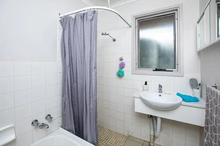 Seventh view of Homely house listing, 8 Manda Street, Mount Gambier SA 5290