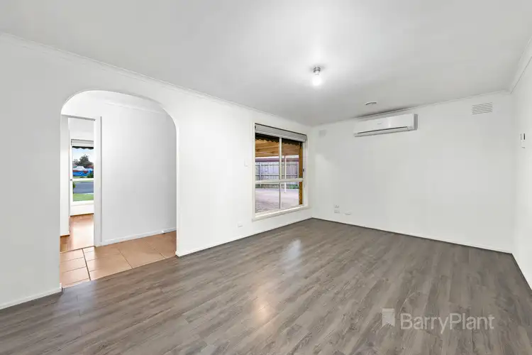 Second view of Homely house listing, 7 Stratton Close, Kings Park VIC 3021