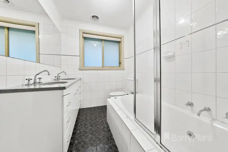 Seventh view of Homely house listing, 7 Stratton Close, Kings Park VIC 3021
