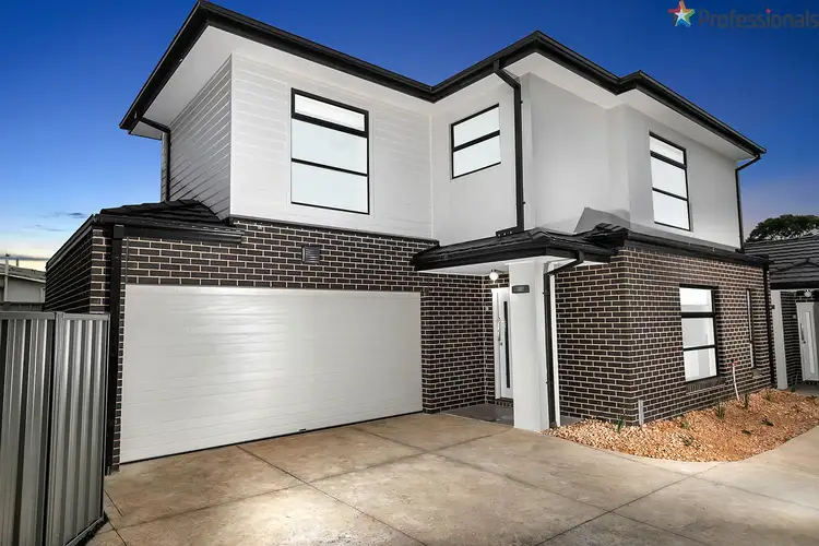 Main view of Homely unit listing, 2/14 Chelsey Street, Ardeer VIC 3022