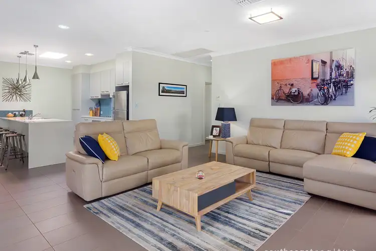 9 Central Drive, Victor Harbor SA 5211