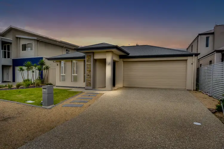 201 Excelsior Parade, Hindmarsh Island SA 5214