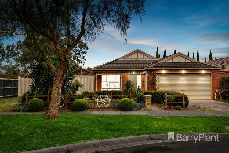 23 Yellowbox Avenue, South Morang VIC 3752