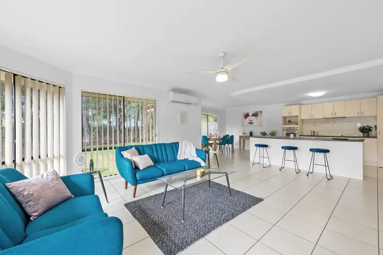 34 Whitfield Crescent, North Lakes QLD 4509
