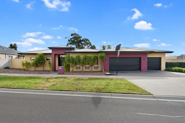 28 Botanical Drive, Epsom VIC 3551